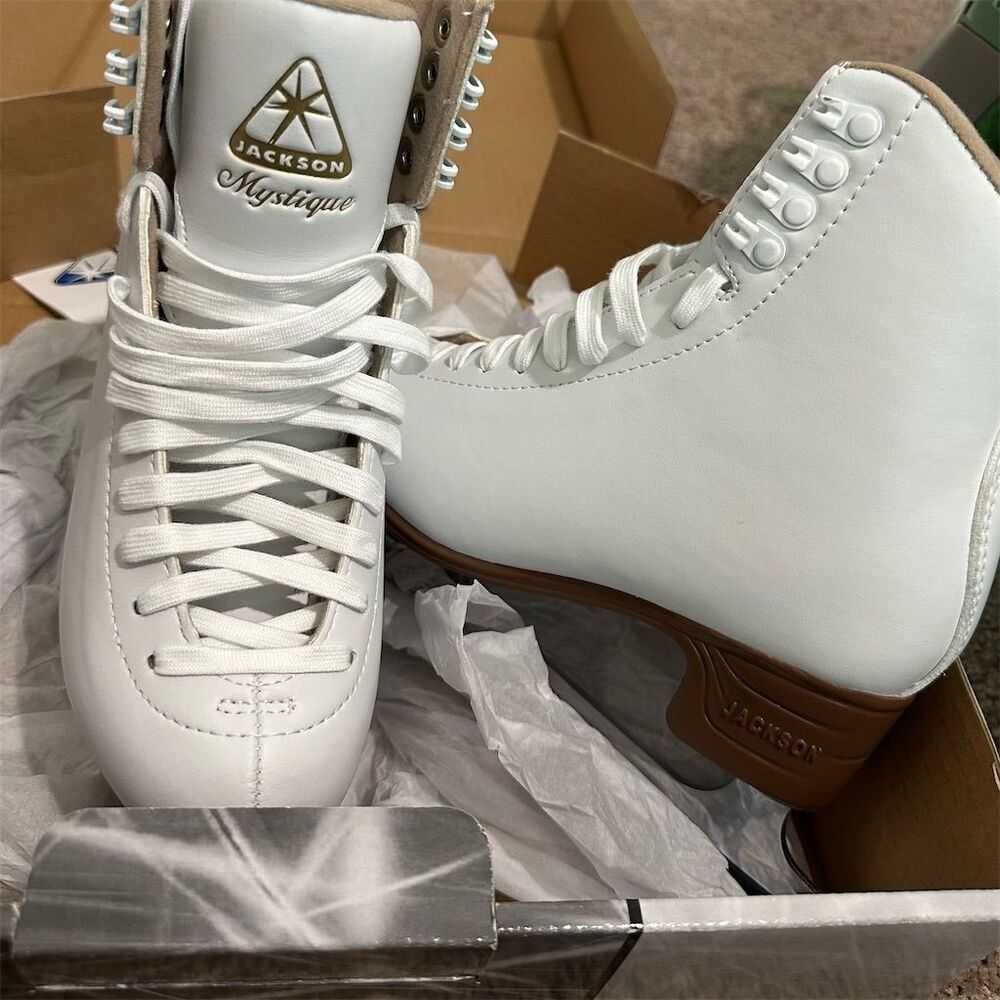  Jackson women 6C Ultima Mystique Ice Skates women’s Mark II blades NIB